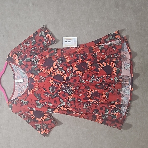 LuLaRoe Tops - Lularoe Perfect T small sunflower red